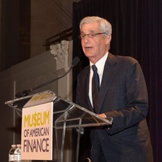 Robert Rubin speaks at the 2016 Gala