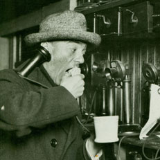 Working While You Eat, 1920