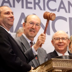 MoAF Founder John Herzog bangs the gavel to close the markets on October 19, 2012. Photo courtesy of Valerie Caviness.