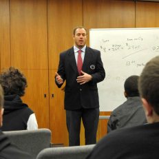 Tennessee Titans Linebacker Tim Shaw. Photo courtesy of Elsa Ruiz.